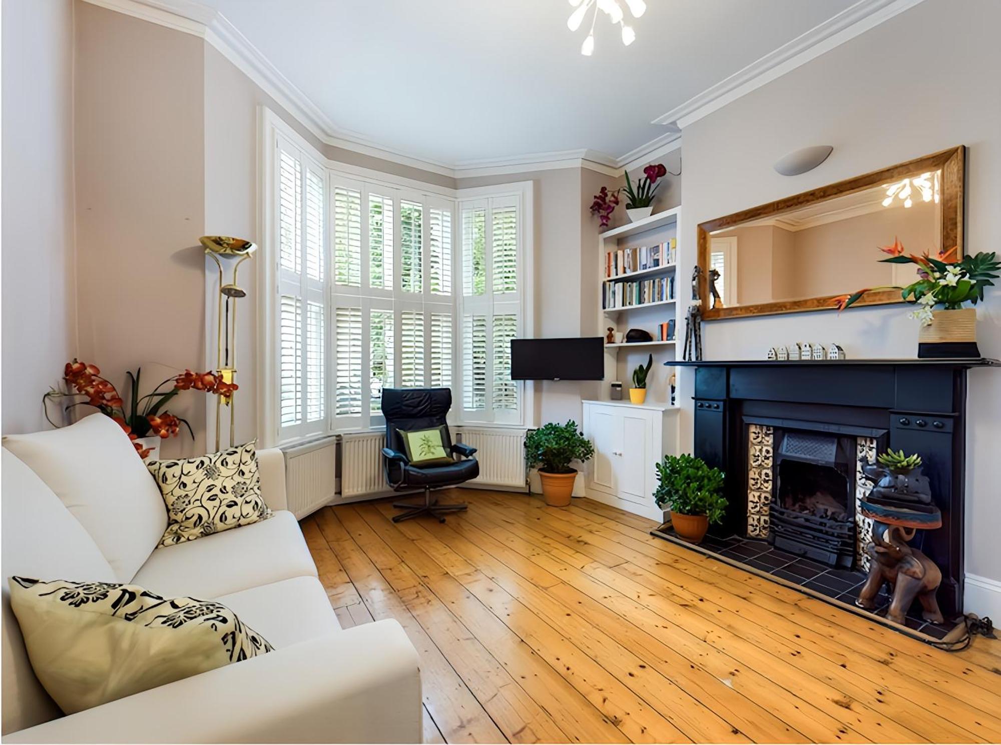 The Clapham Apartment With Private Patio Londres Extérieur photo